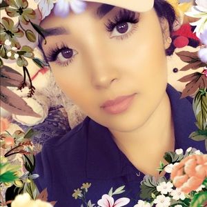 Meet your Posher, Gabriela